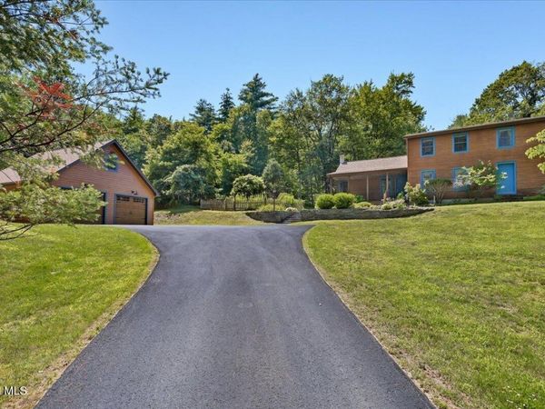 865 Jefferson Hill Road, Nassau, NY 12123