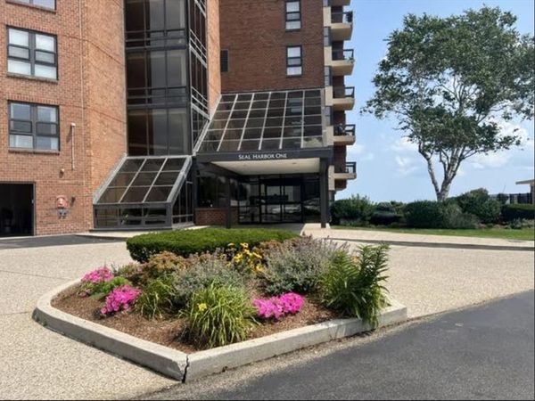 1 Seal Harbor Rd, Unit 812, Winthrop, MA 02152