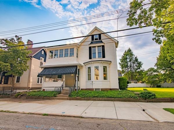 1207 Juliana Street, Parkersburg, WV 26101