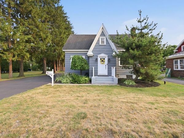 5280 W Taft Road, Syracuse, NY 13212