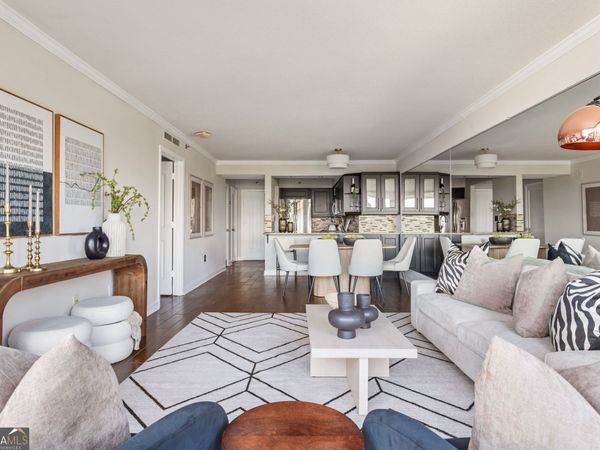 2870 Pharr Court South NW, Unit 1109, Atlanta, GA 30305