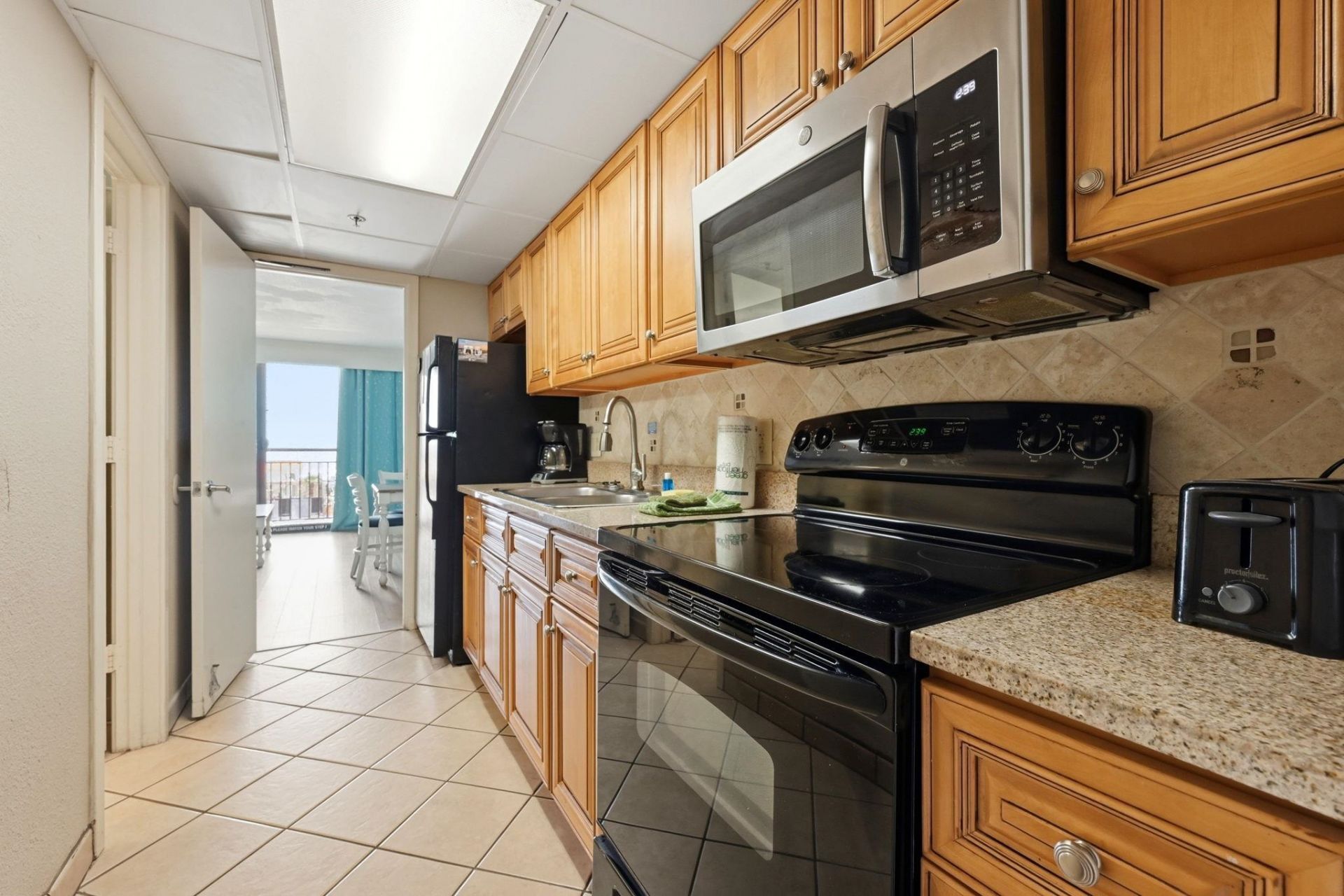 3000 N Ocean Blvd. Photo 10