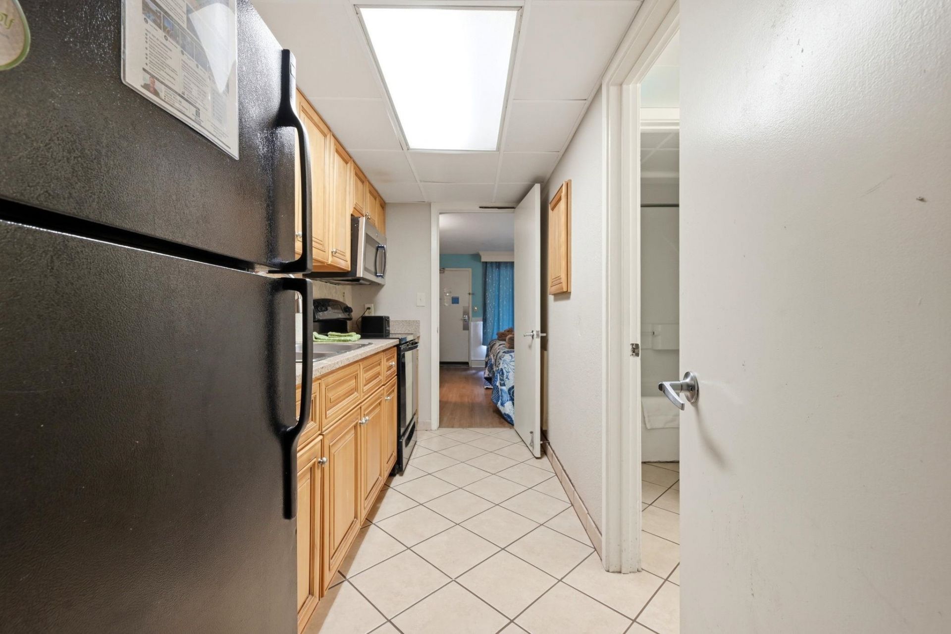 3000 N Ocean Blvd. Photo 8