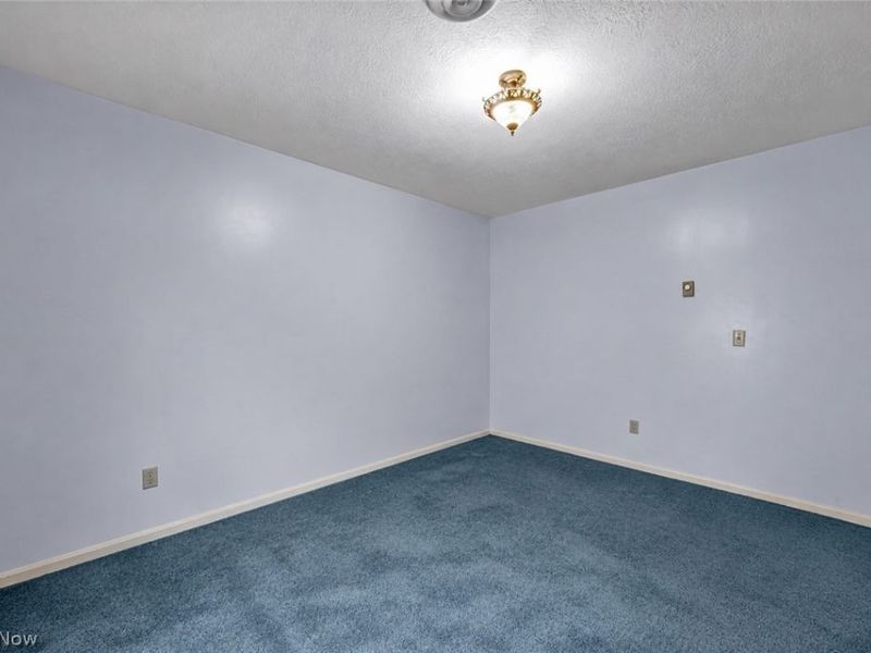 451 Greenwood Court, Elyria, OH 44035 Photo 23