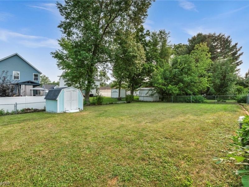 451 Greenwood Court, Elyria, OH 44035 Photo 34