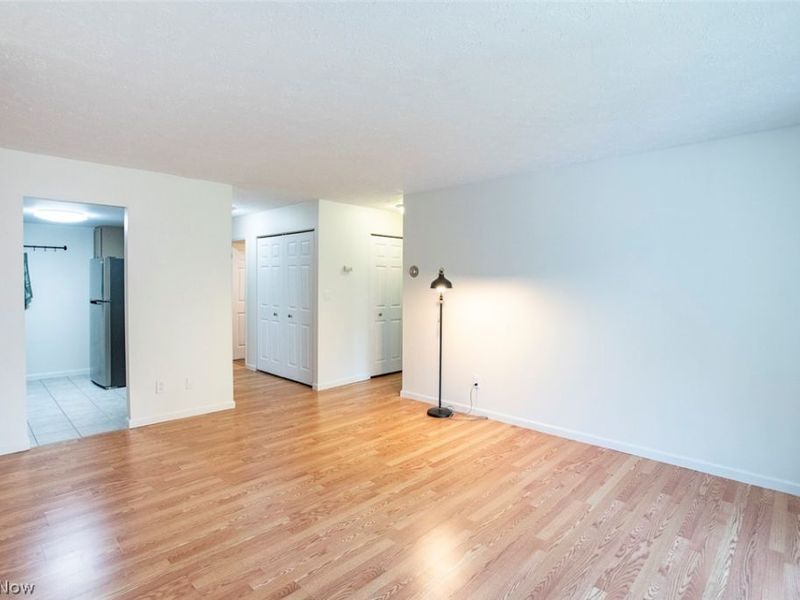 4849 Grace Road, Unit 203, North Olmsted, OH 44070 Photo 7