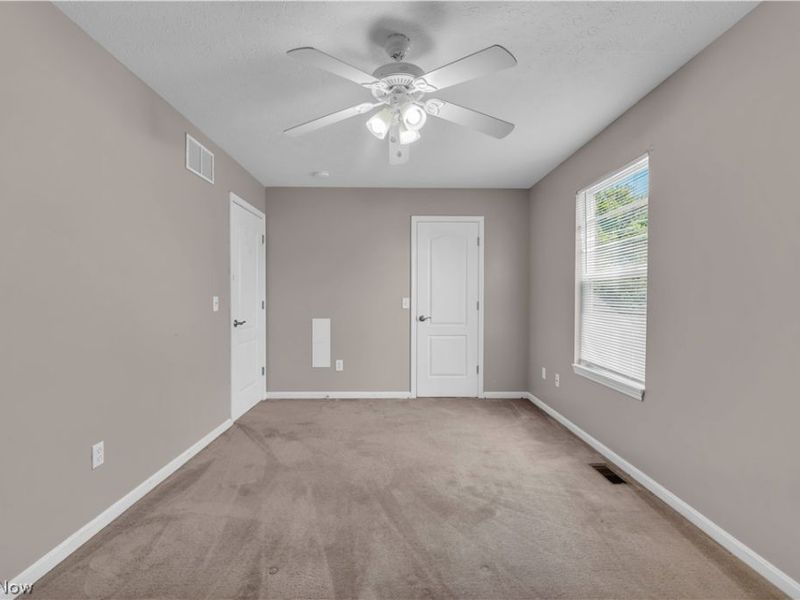 1505 W 19th Street, Lorain, OH 44052 Photo 11