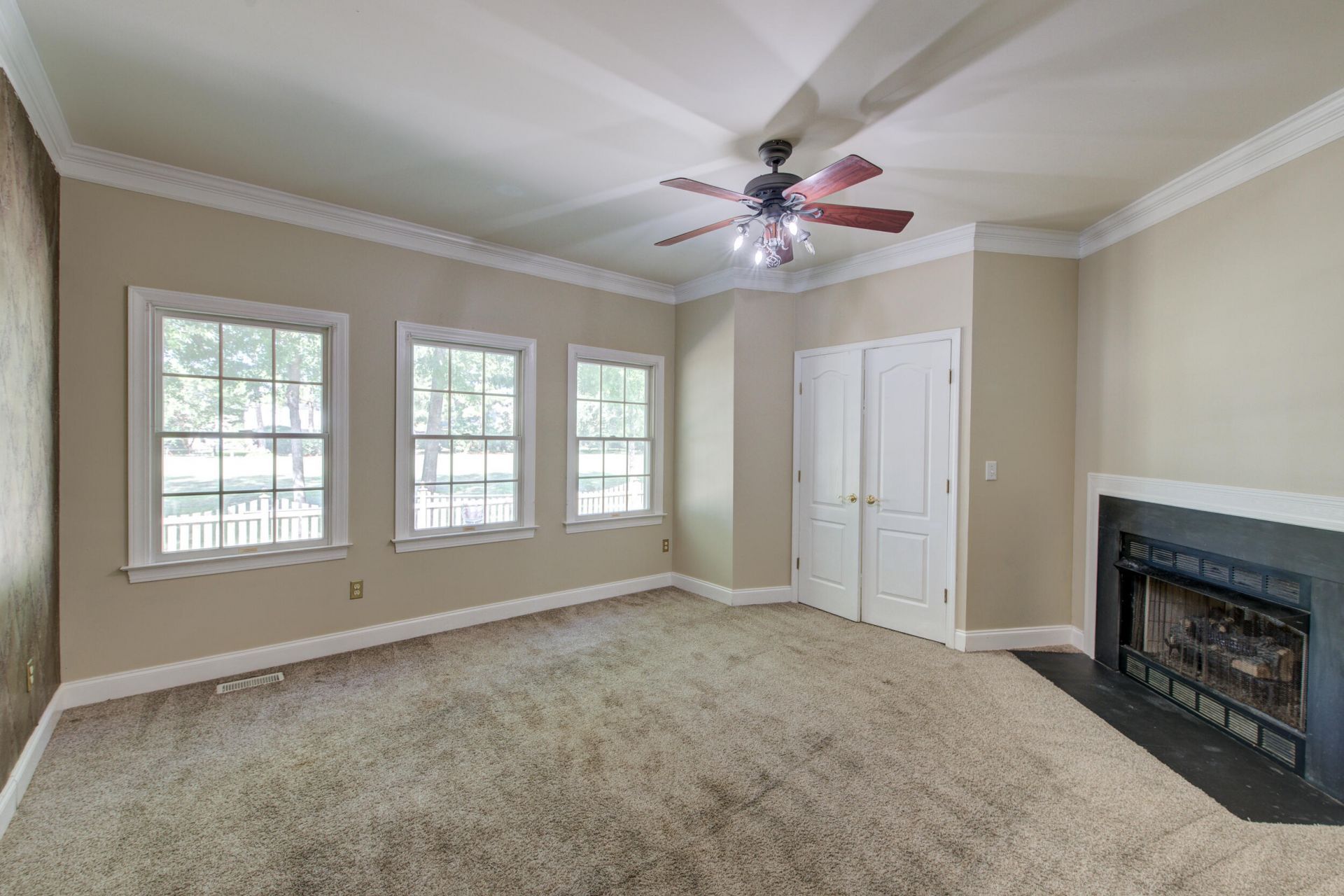 1211 Eagle Landing Boulevard Photo 24