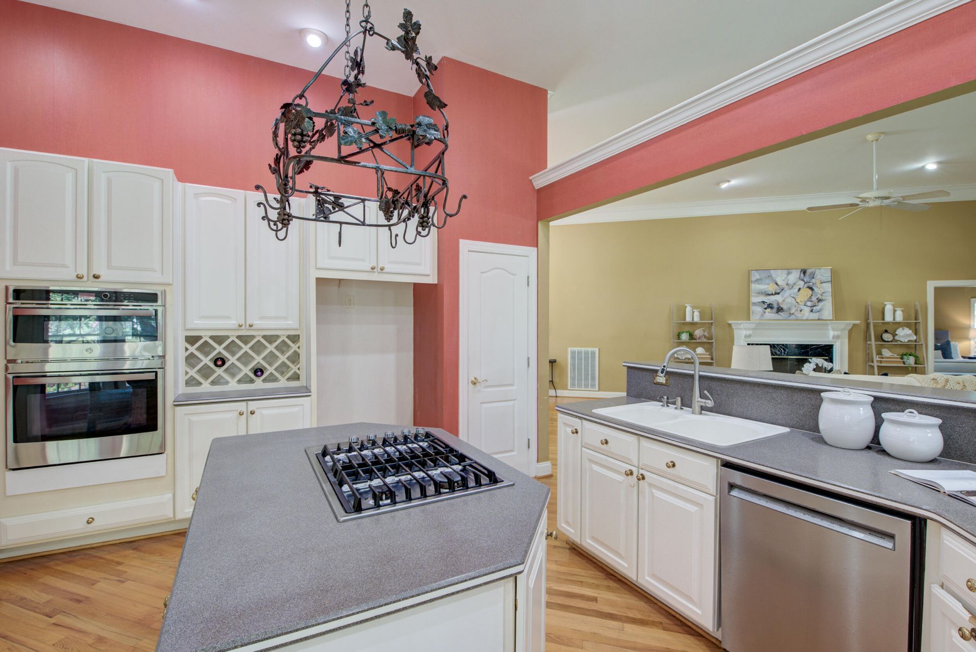 1211 Eagle Landing Boulevard Photo 7