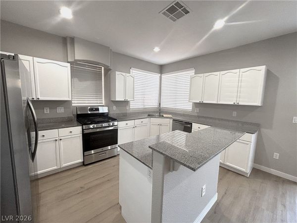 6811 ROSE MALLOW Street , Las Vegas, NV 89148