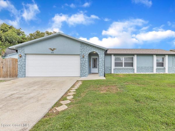 233 Cinnamon Lake Circle , Melbourne, FL 32901