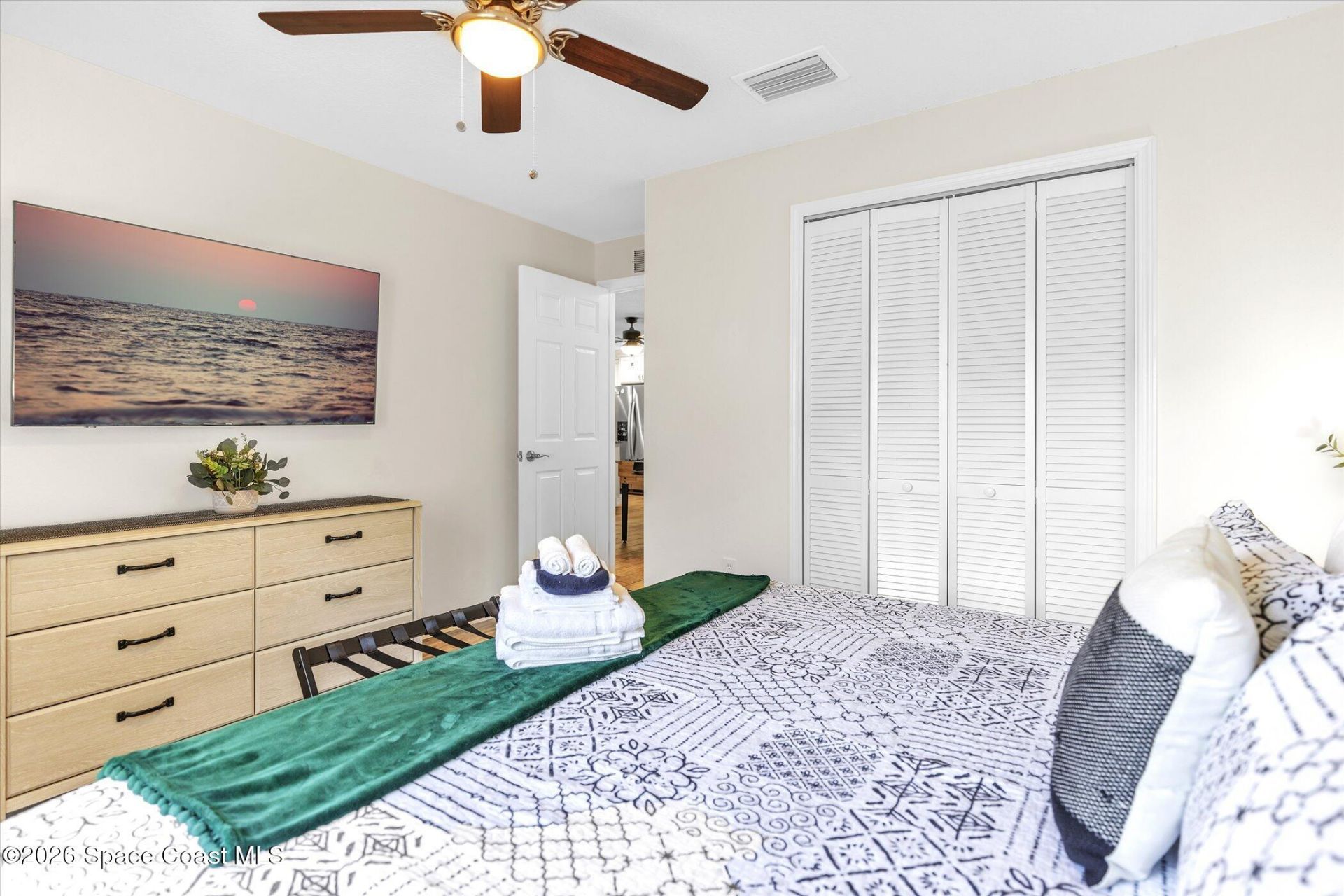 233 Cinnamon Lake Circle , Melbourne, FL 32901 Photo