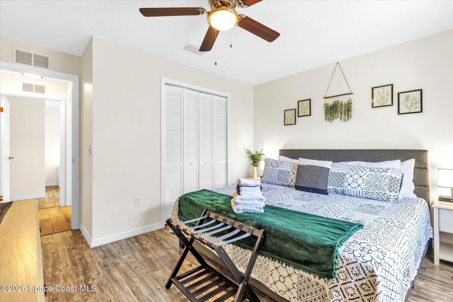 233 Cinnamon Lake Circle , Melbourne, FL 32901 Photo