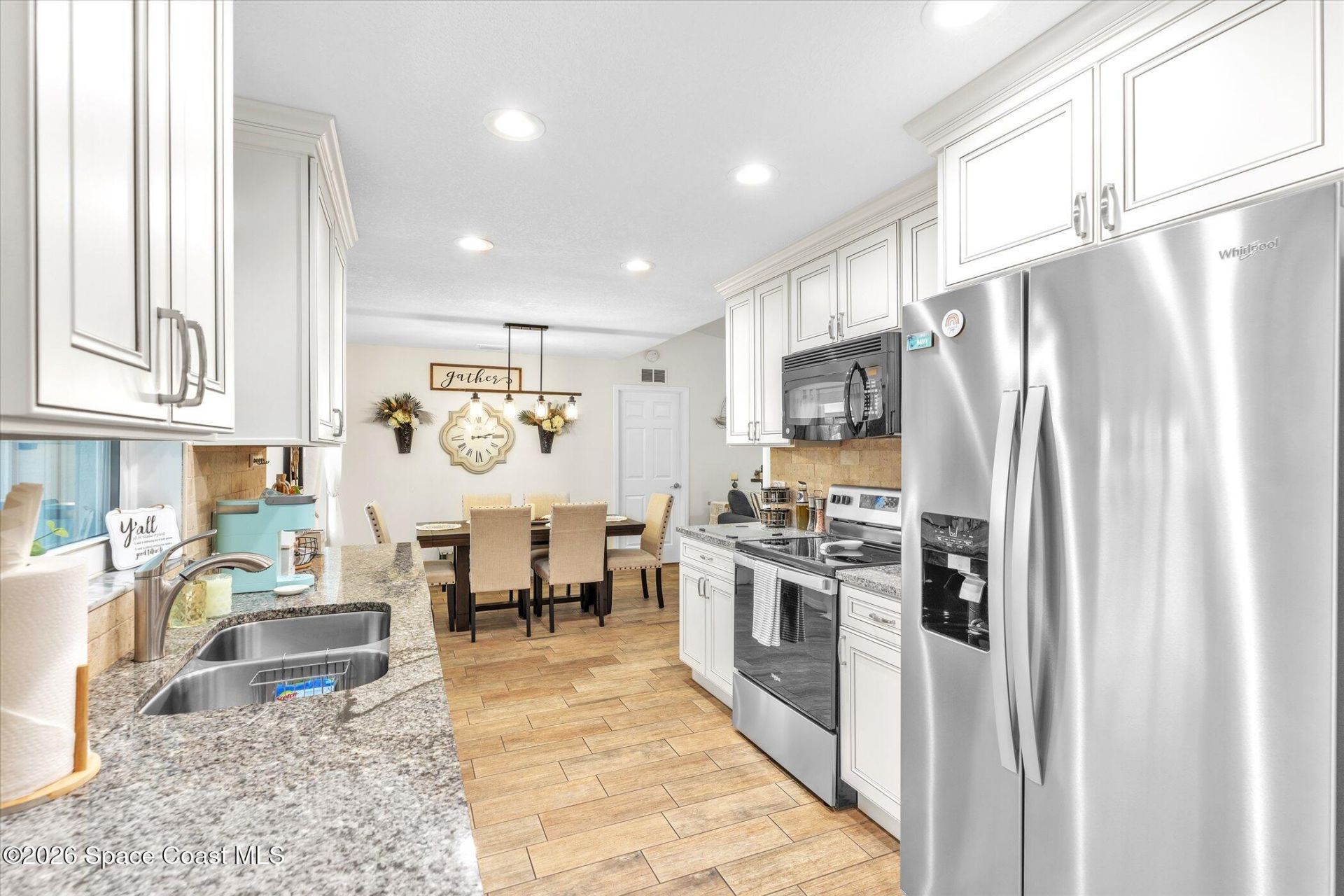 233 Cinnamon Lake Circle , Melbourne, FL 32901 Photo