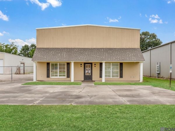 17373 Vallee Ct, Prairieville, LA 70769