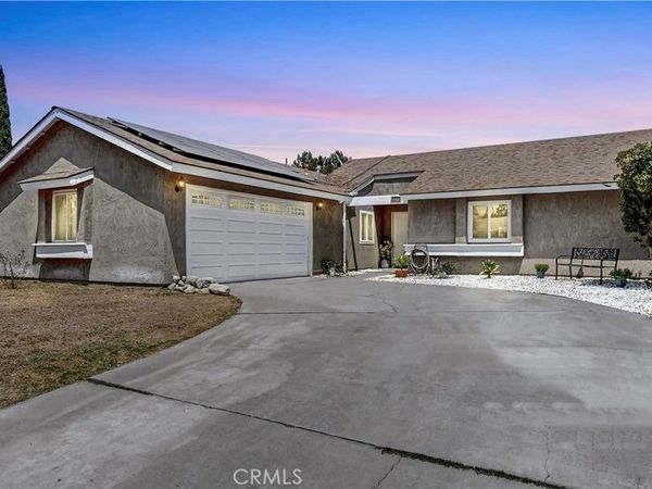 4973 Cambridge, San Bernardino, CA 92407