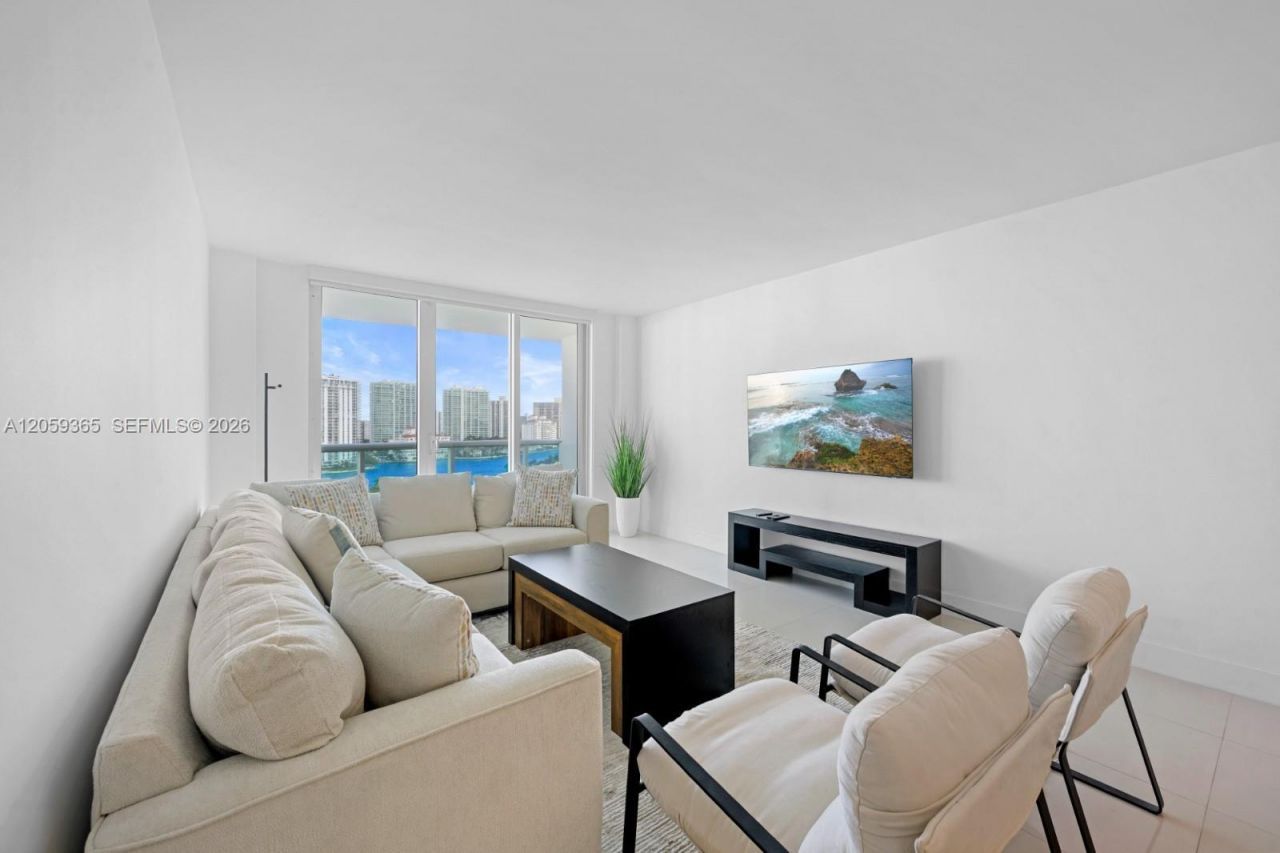 19370 Collins Ave , Unit 1622, Sunny Isles Beach, FL 33160 Photo