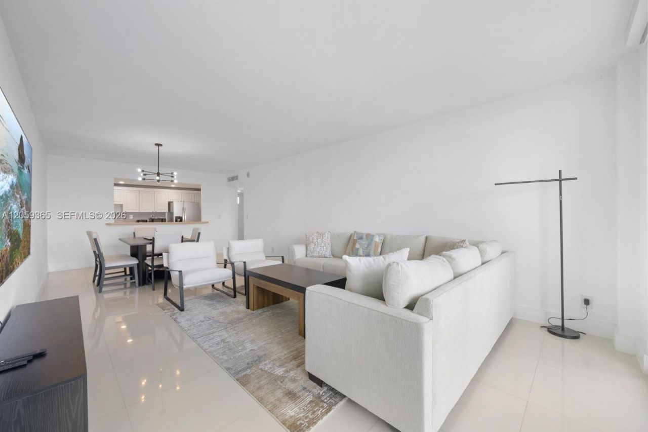 19370 Collins Ave , Unit 1622, Sunny Isles Beach, FL 33160 Photo