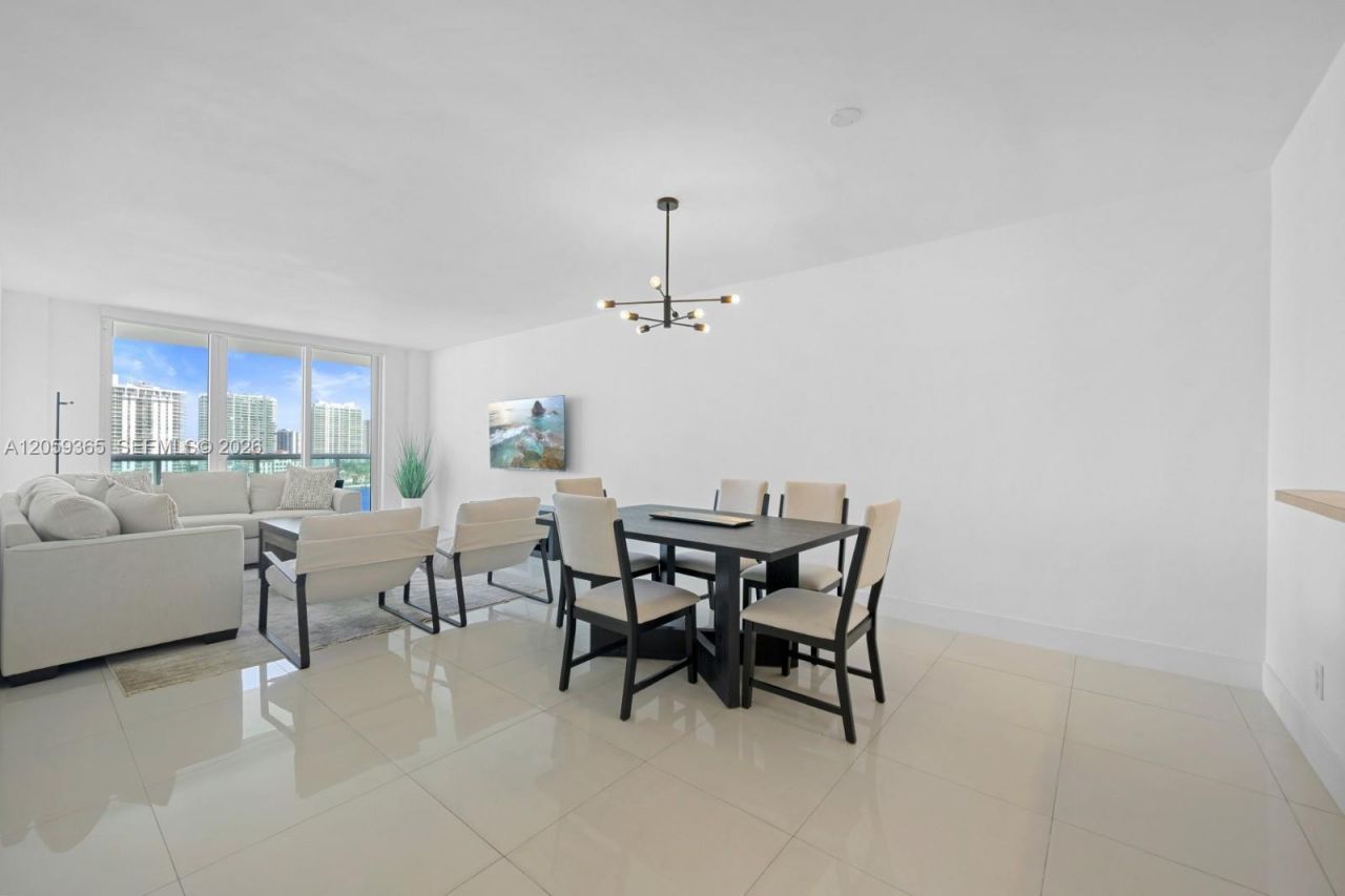 19370 Collins Ave , Unit 1622, Sunny Isles Beach, FL 33160 Photo