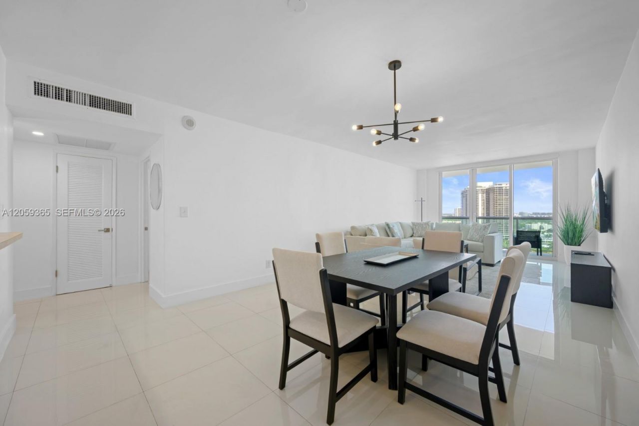 19370 Collins Ave , Unit 1622, Sunny Isles Beach, FL 33160 Photo