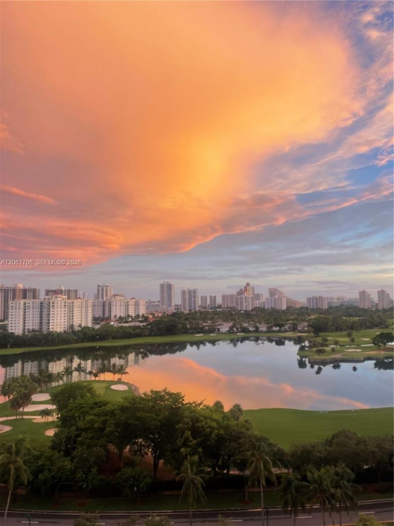 3675 N Country Club Dr, Unit 1504, Aventura, FL 33180 Photo