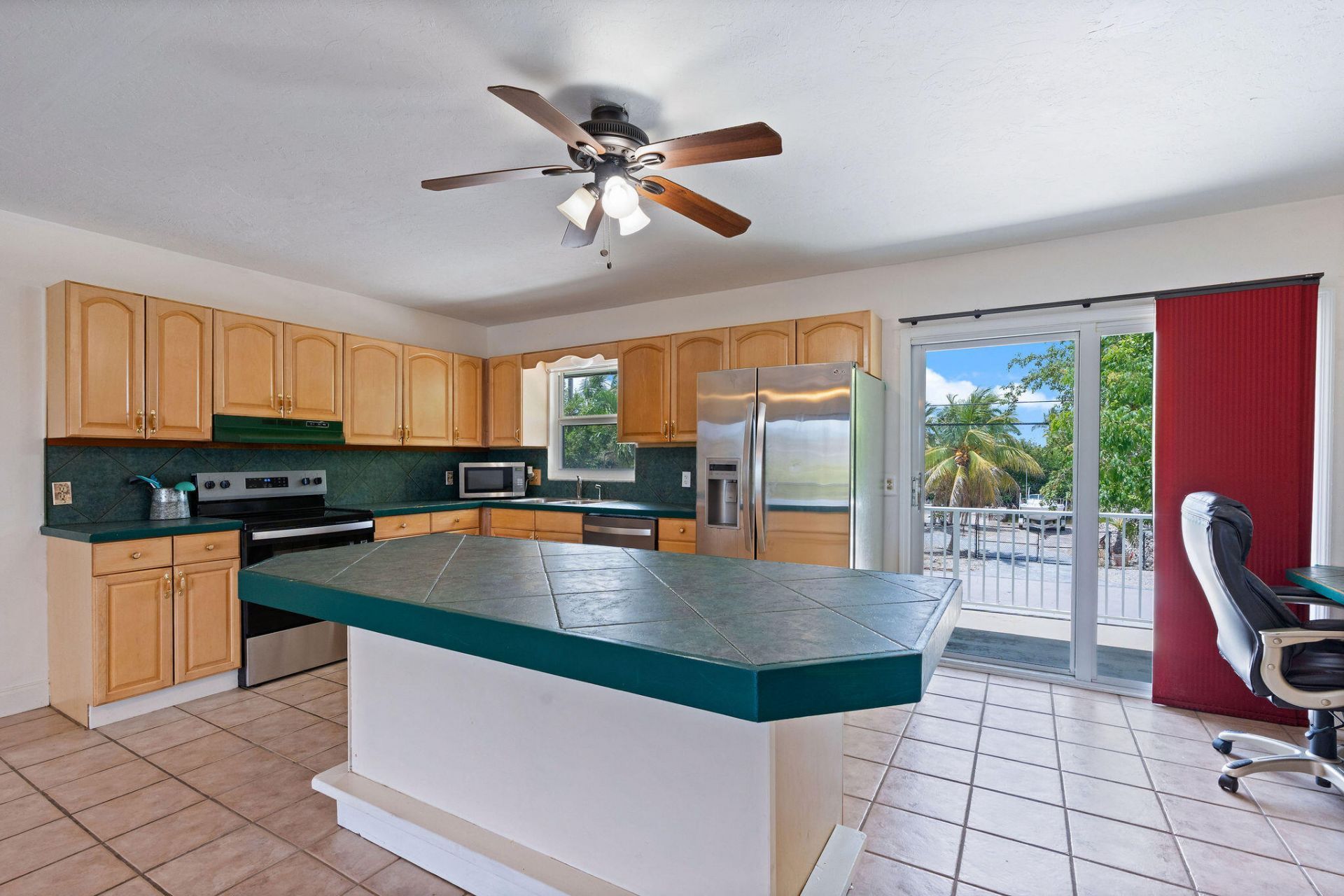 27416 Martinique Lane, Ramrod, FL 33042 Photo