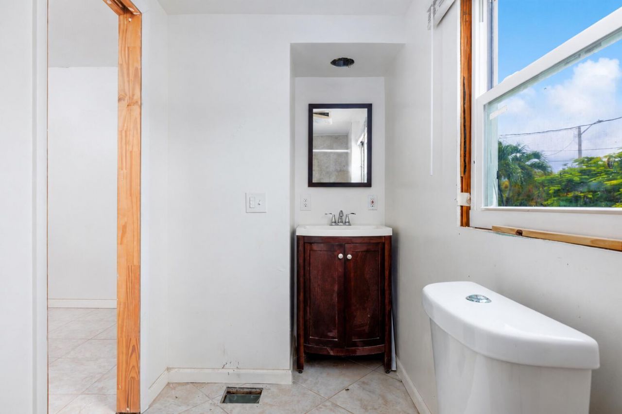 31368 Avenue E, Big Pine Key, FL 33043 Photo
