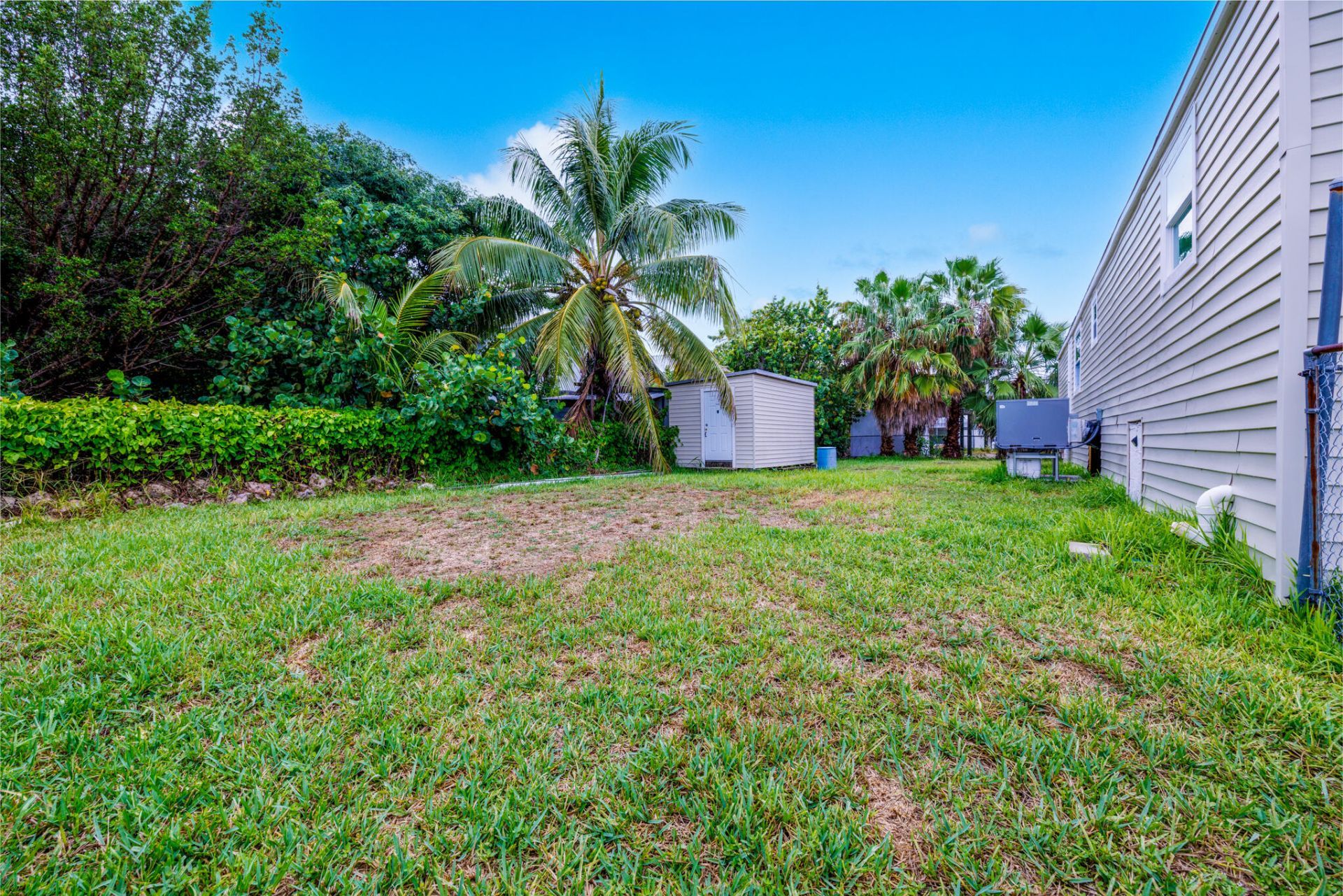 31368 Avenue E, Big Pine Key, FL 33043 Photo