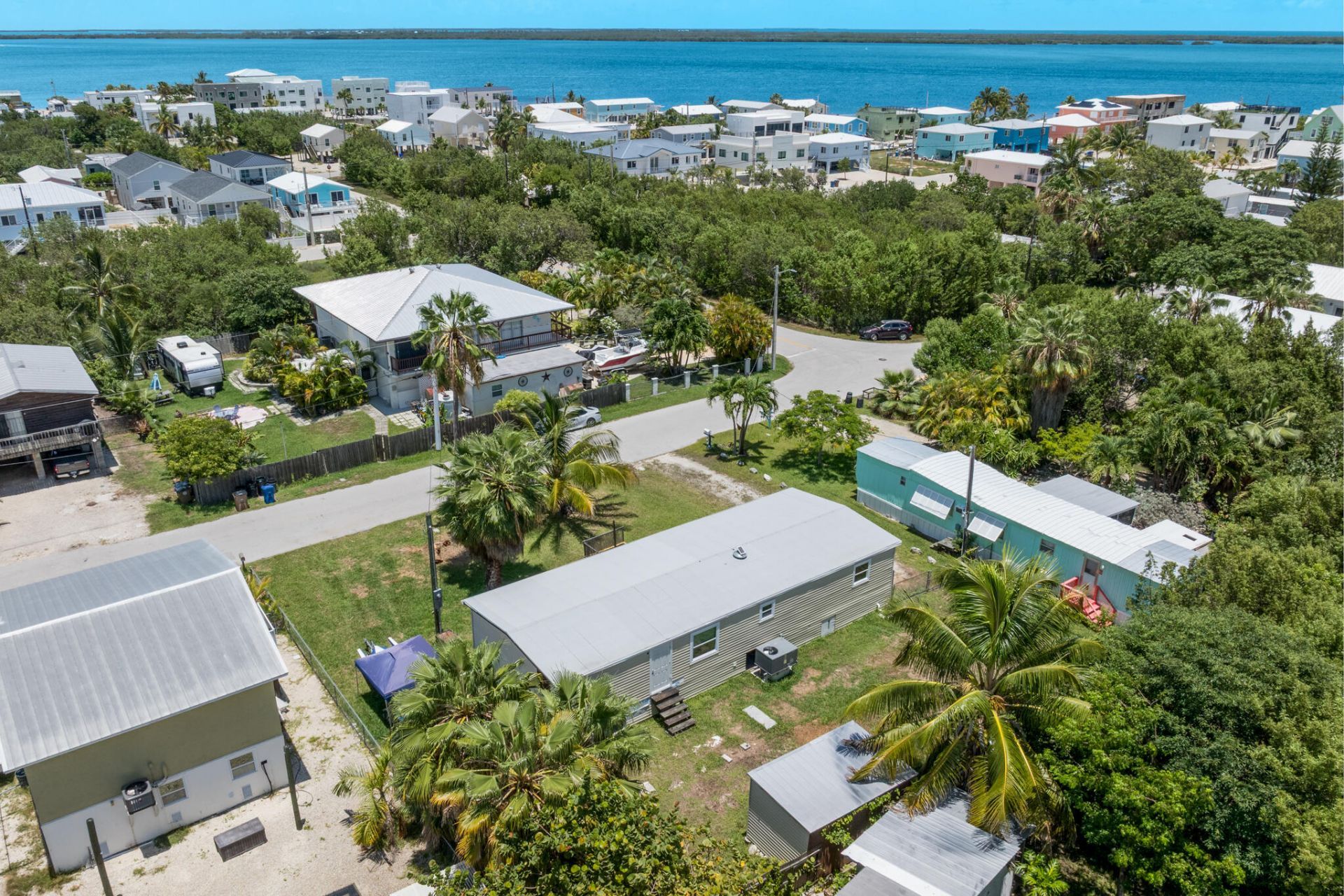 31368 Avenue E, Big Pine Key, FL 33043 Photo