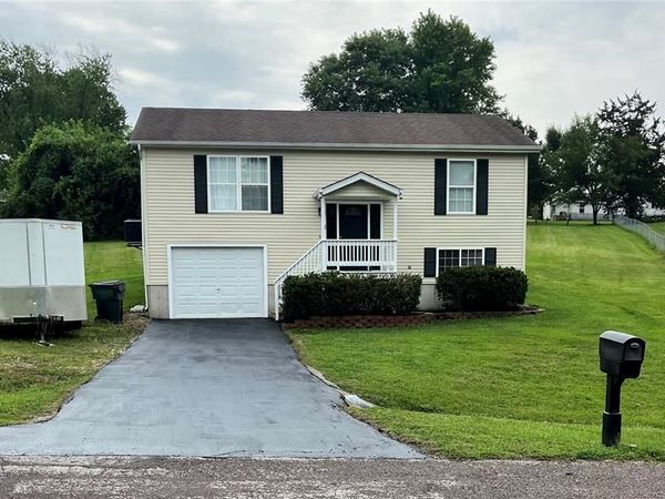 6224 Yellow Brick Road, Washington, MO 63090
