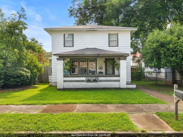 707 Nashville Ave, Sheffield, AL 35660