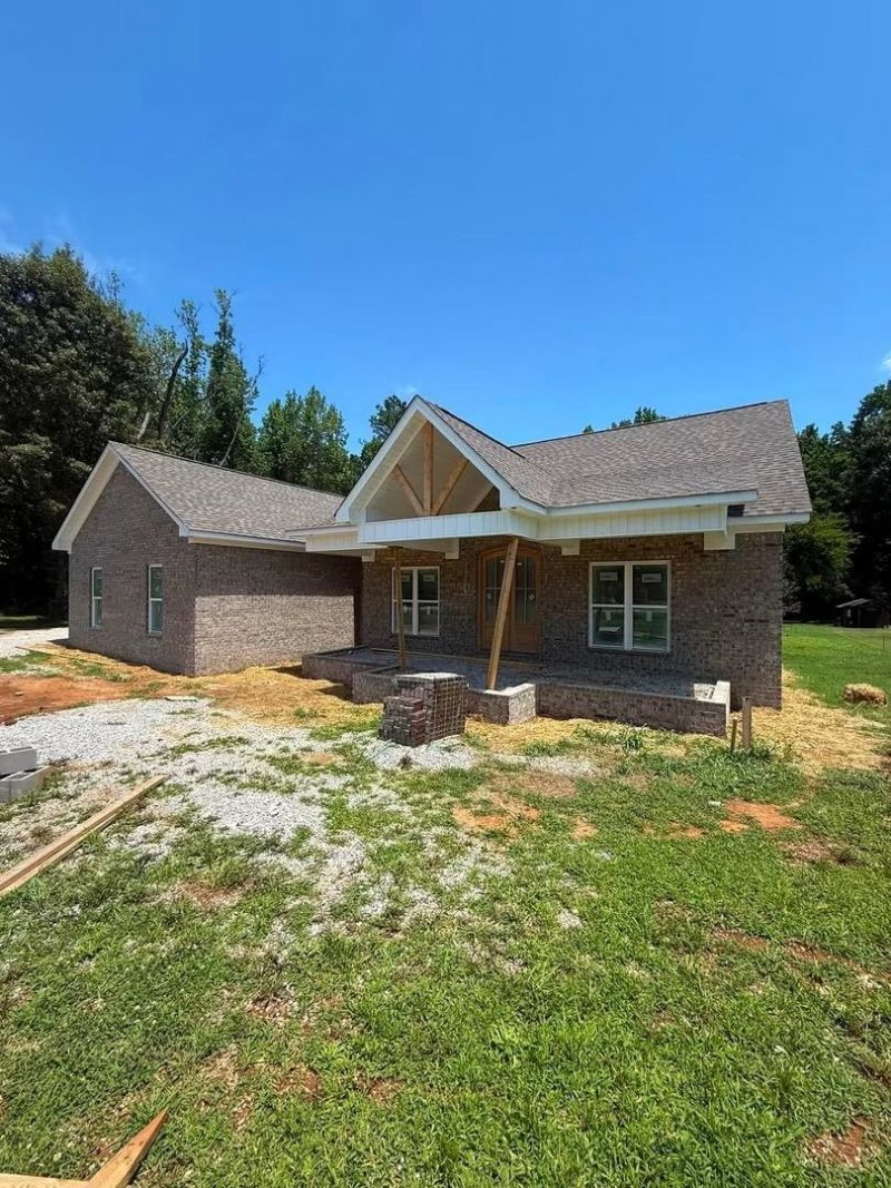 2381 Co Rd 200, Florence, AL 35633 Main Photo