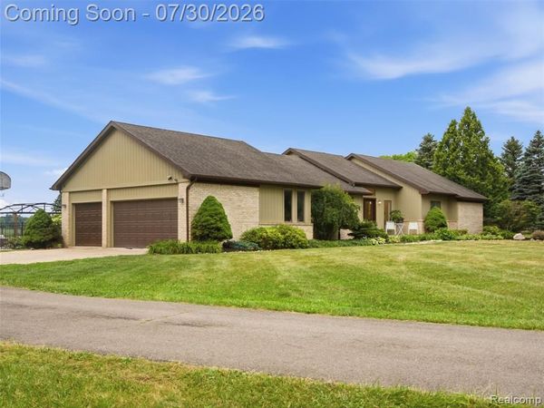 12116 Coolidge Road, Atlas Twp, MI 48438