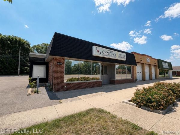18735 Ecorse Road , Allen Park, MI 48101