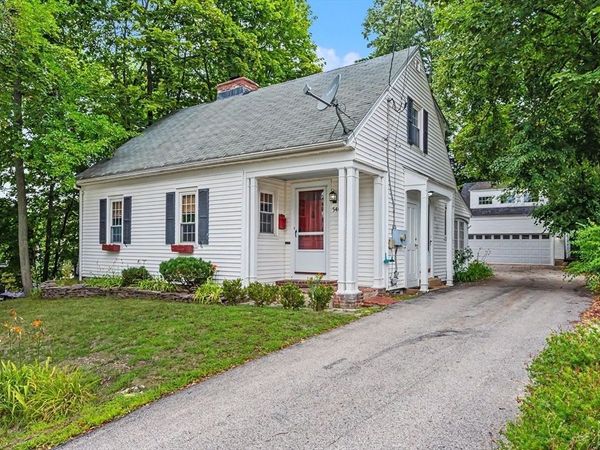 540 Concord St, Manchester, NH 03104