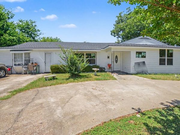 3623 Castle Hills Drive, Dallas, TX 75241