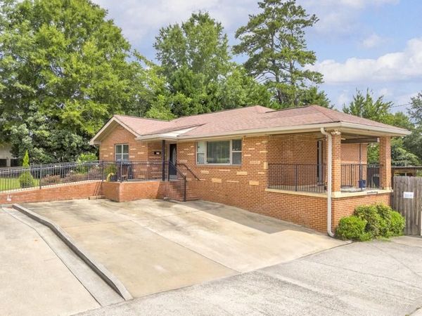 2642 Loganville Highway , Grayson, GA 30017
