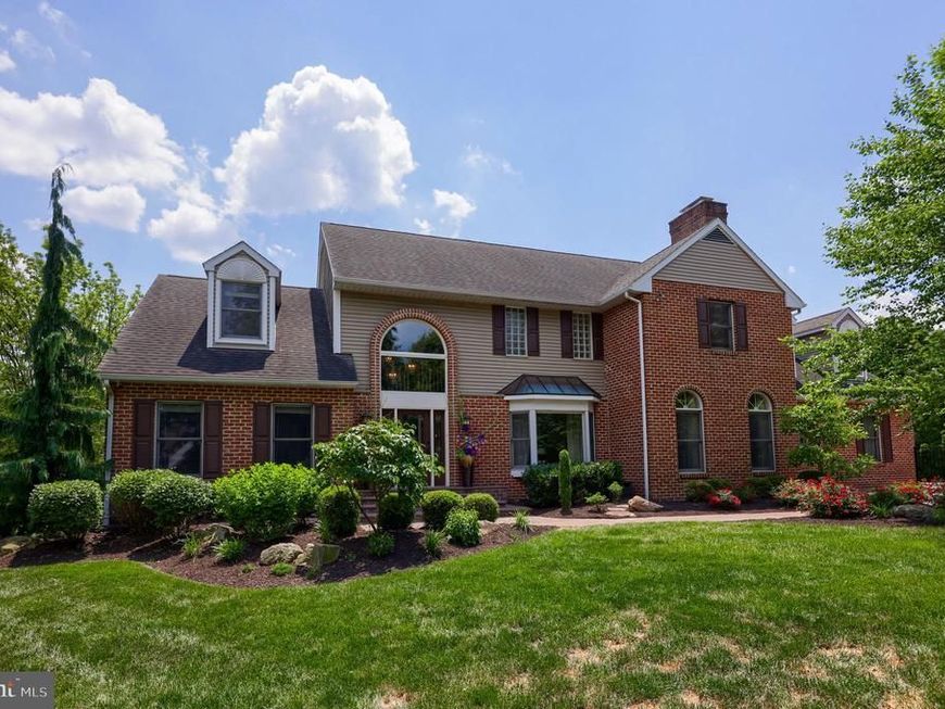 42 Timberline Drive, Wyomissing, PA 19610 Main Photo