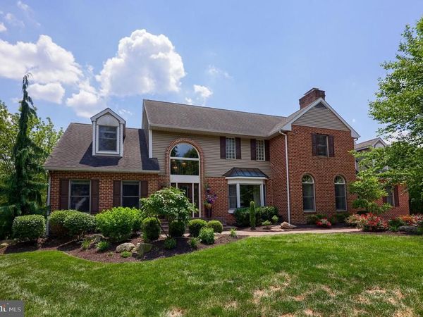 42 TIMBERLINE DRIVE, WYOMISSING, PA 19610