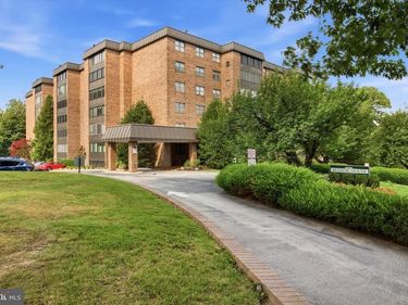 930 W MONTGOMERY AVENUE, Unit 403, BRYN MAWR, PA 19010