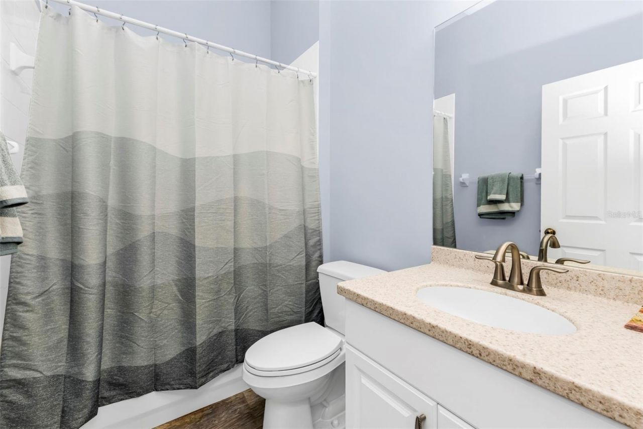 834 Montrose Drive , Unit 9, Venice, FL 34293 Photo
