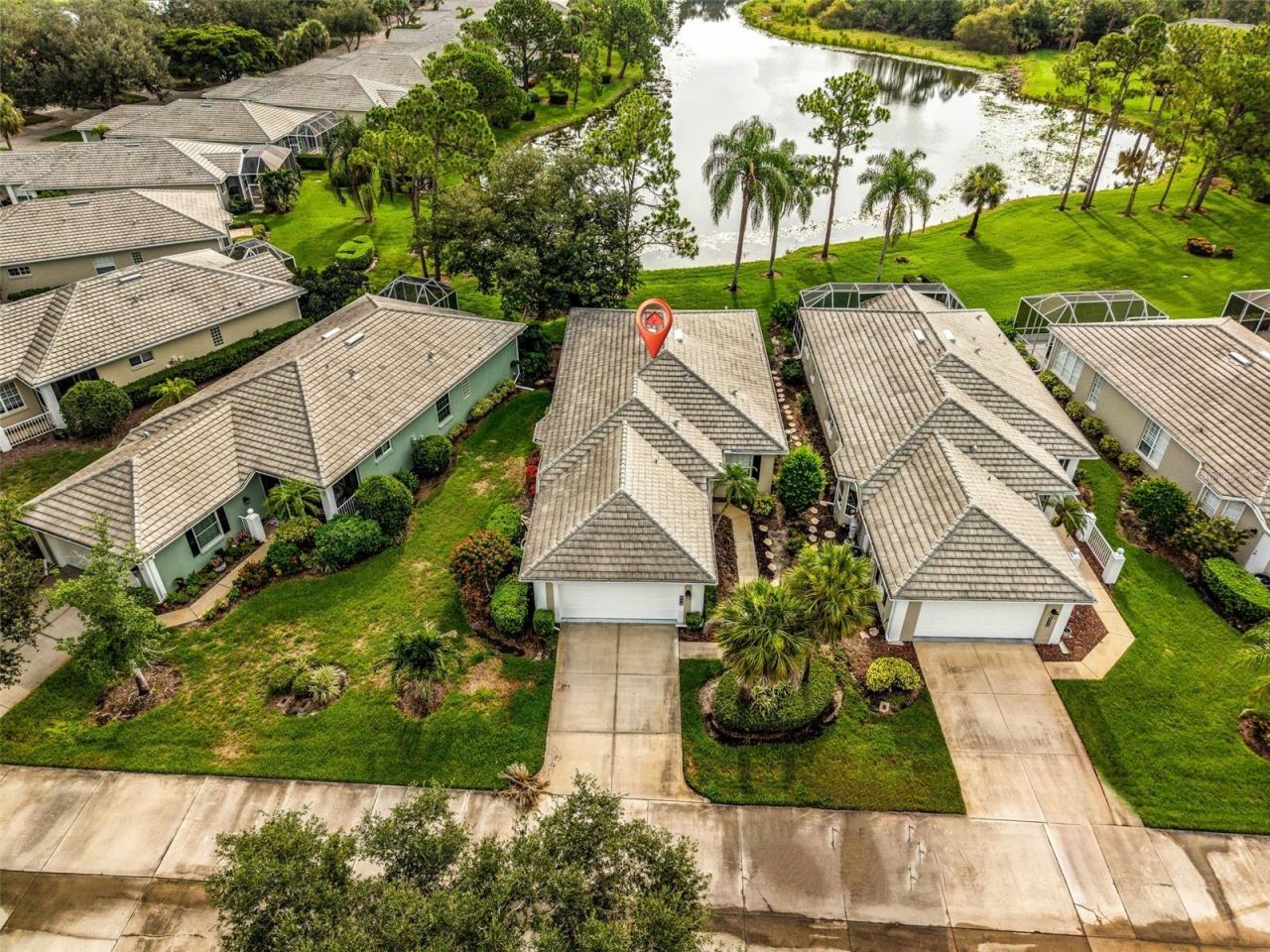 834 Montrose Drive , Unit 9, Venice, FL 34293 Photo
