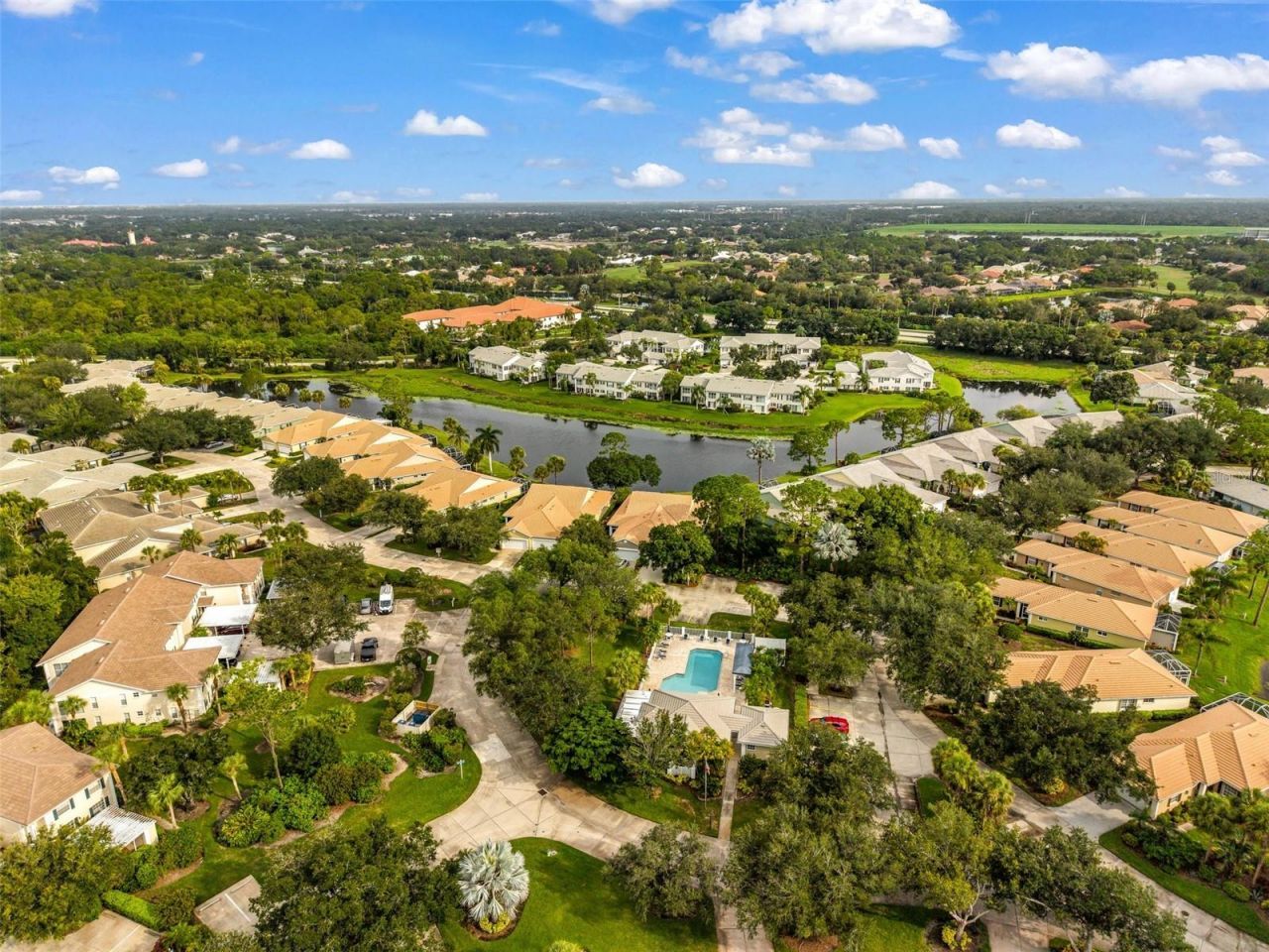 834 Montrose Drive , Unit 9, Venice, FL 34293 Photo