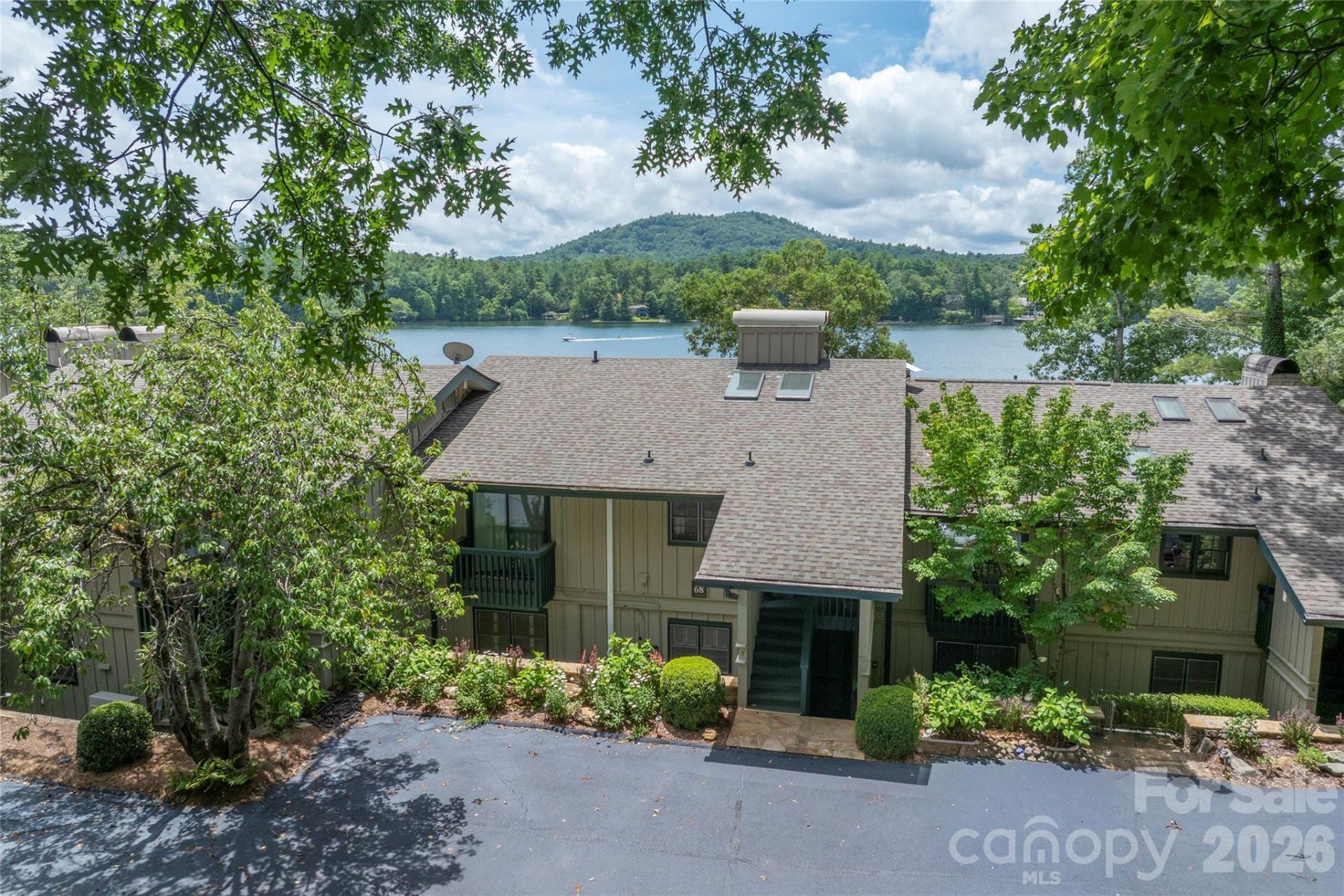 68 Toxaway Point, Lake Toxaway, NC 28747 Main Photo