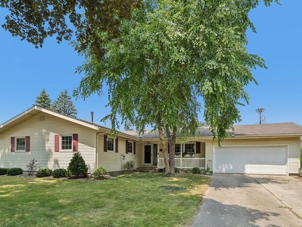 213 Minnehaha Avenue, Portage, WI 53901