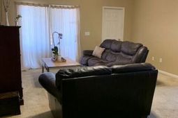 5024 Holdsworth Drive photo 4