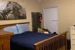 5024 Holdsworth Drive photo 4