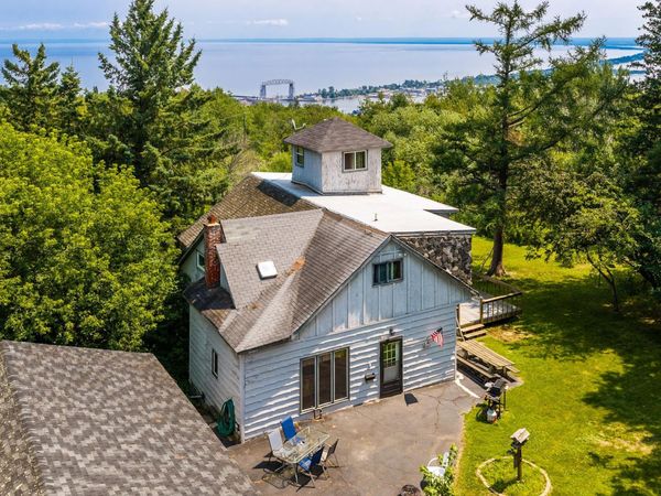 805 W 10th Street , Duluth, MN 55806