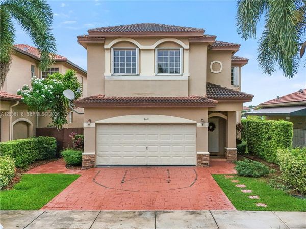 4401 NW 113th Ct , Doral, FL 33178
