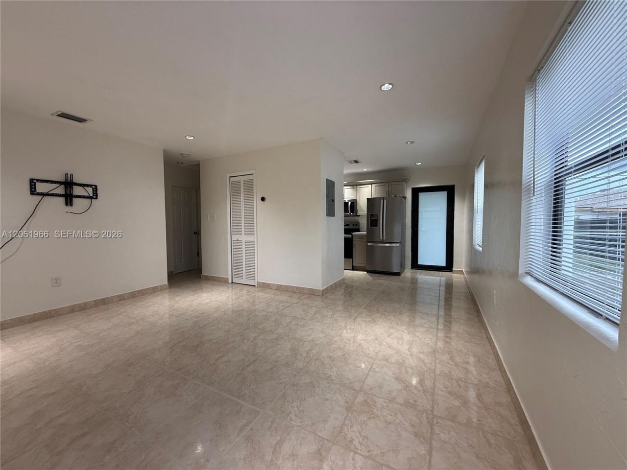 2520 NW 155th St, Miami Gardens, FL 33054 Photo